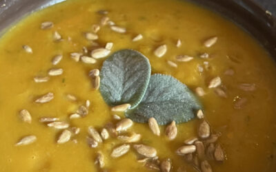 Cozy Healthy Pumpkin Soup Recipe